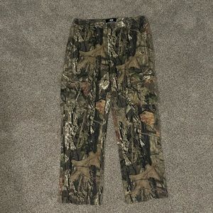Mossy oak camo pants